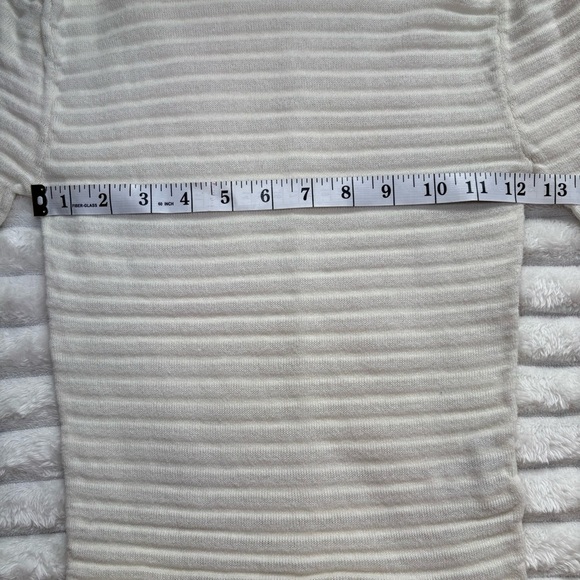 ROLLA'S Cream Ribbed Long Sleeve Top Size Small - Picture 6 of 8